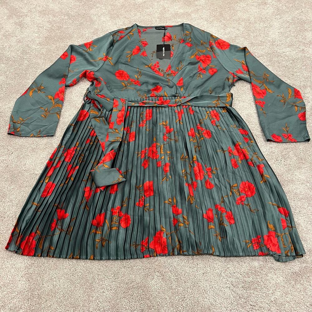 NWT Pretty Little Thing Plus Size Green Floral Longsleeve Pleated‎ Midi Dress 30 - Picture 7 of 11